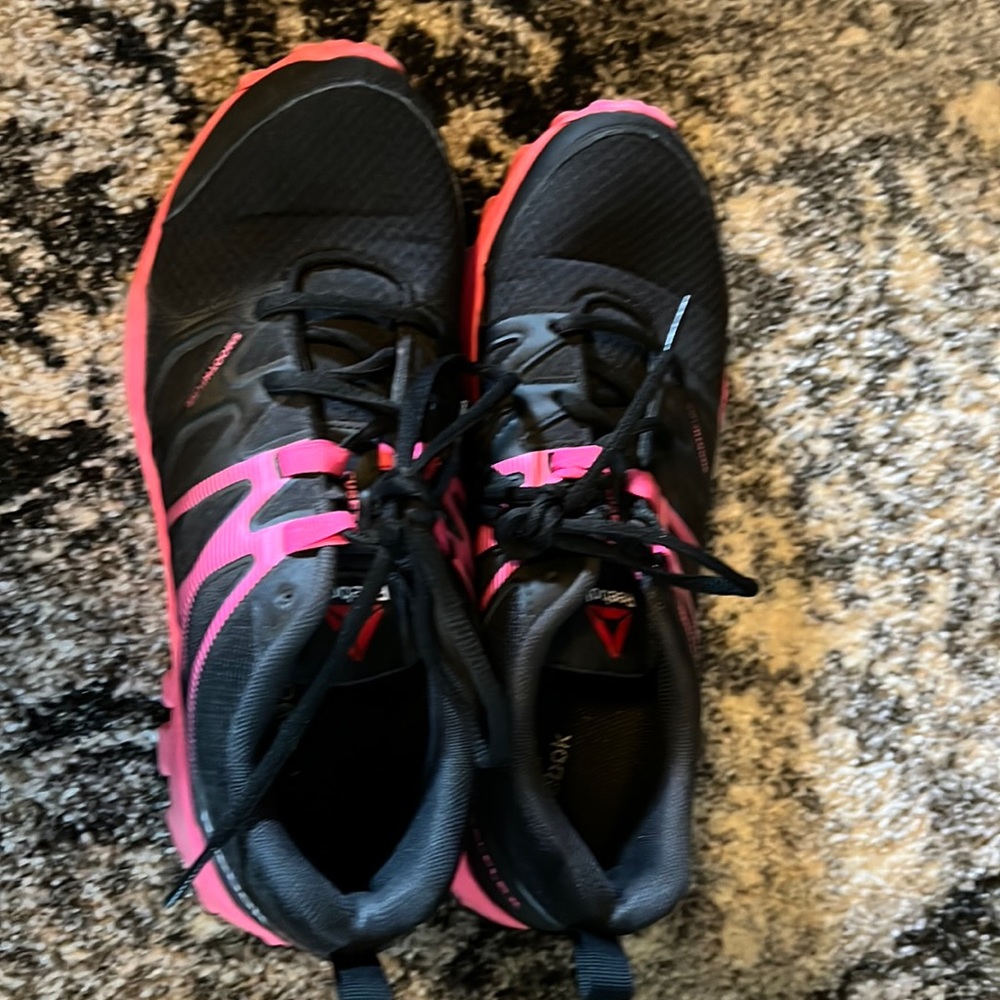 Reebok CrossFit sneakers womens size 9. Used smoke free home